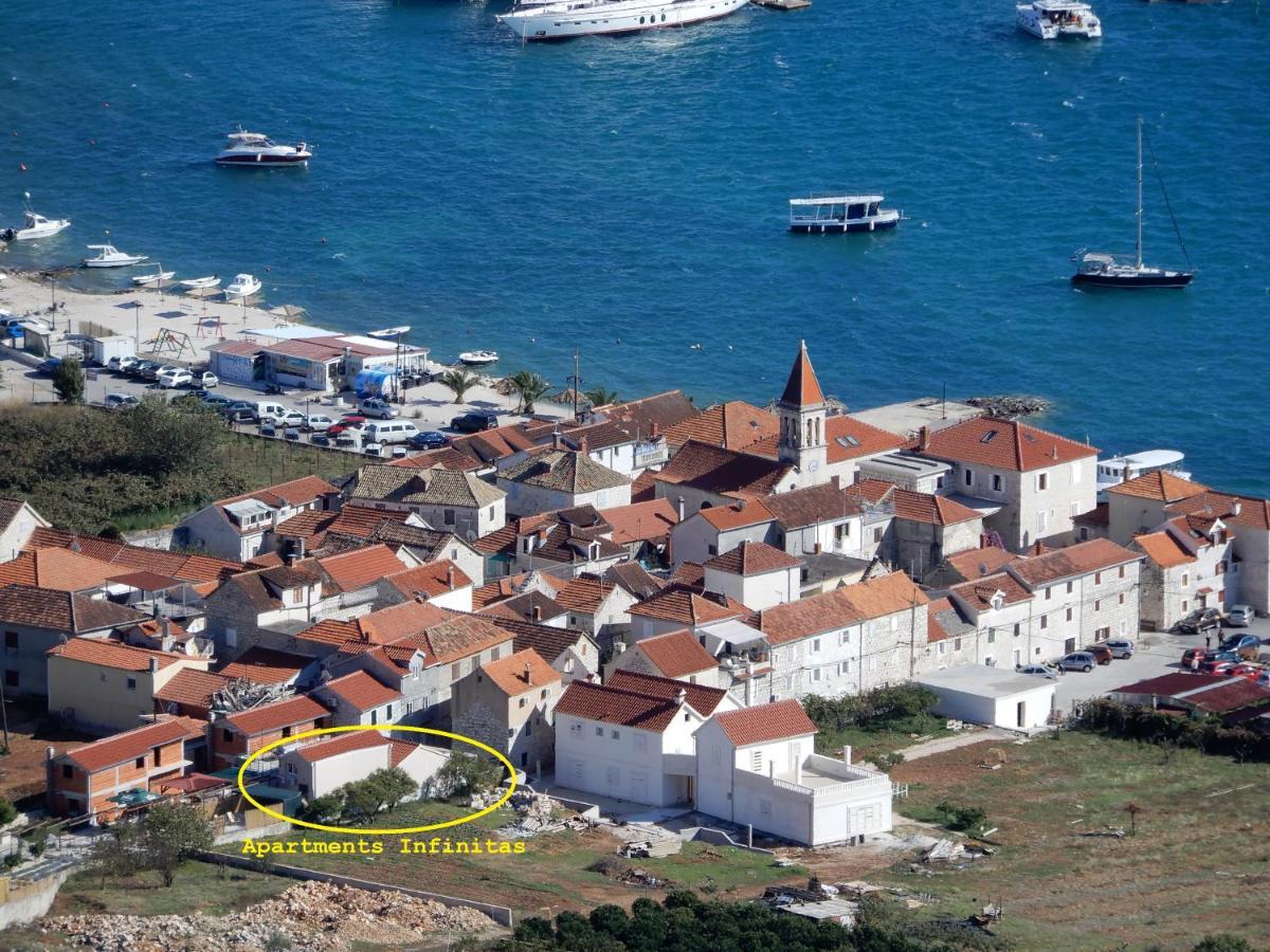 Apartments Infinitas Trogir Buitenkant foto