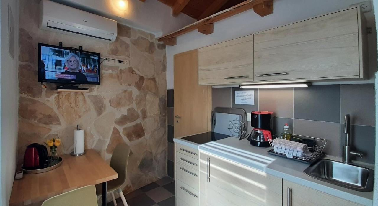 Apartments Infinitas Trogir Buitenkant foto