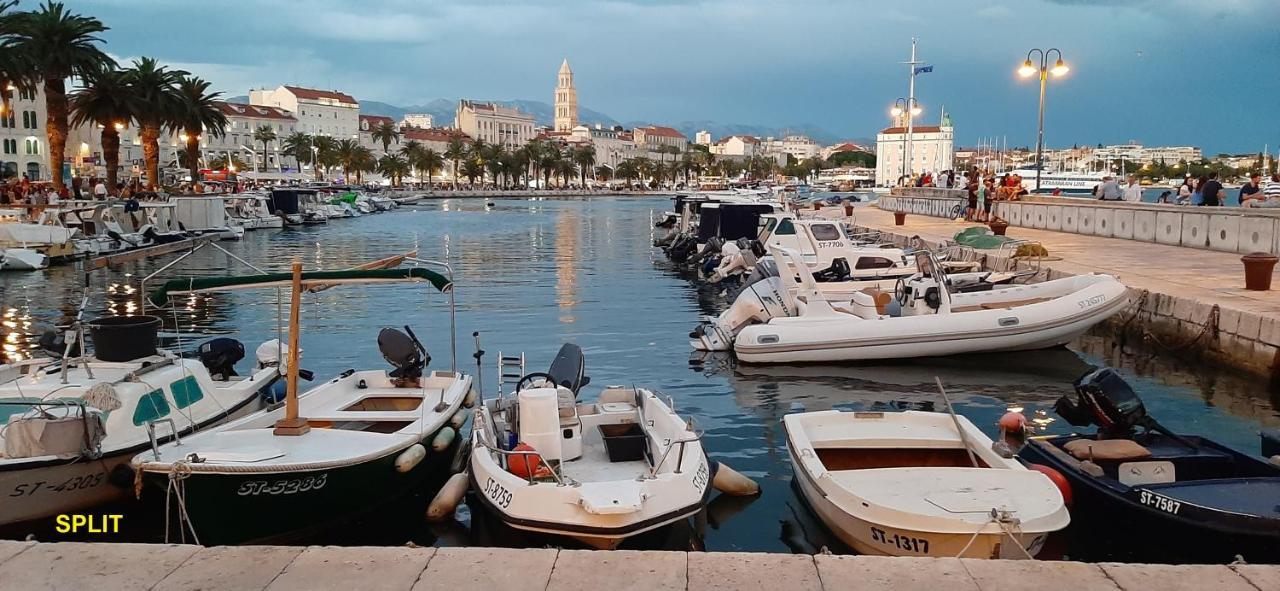 Apartments Infinitas Trogir Buitenkant foto