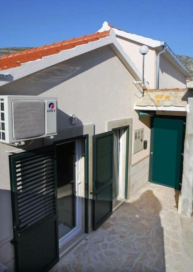 Apartments Infinitas Trogir Buitenkant foto