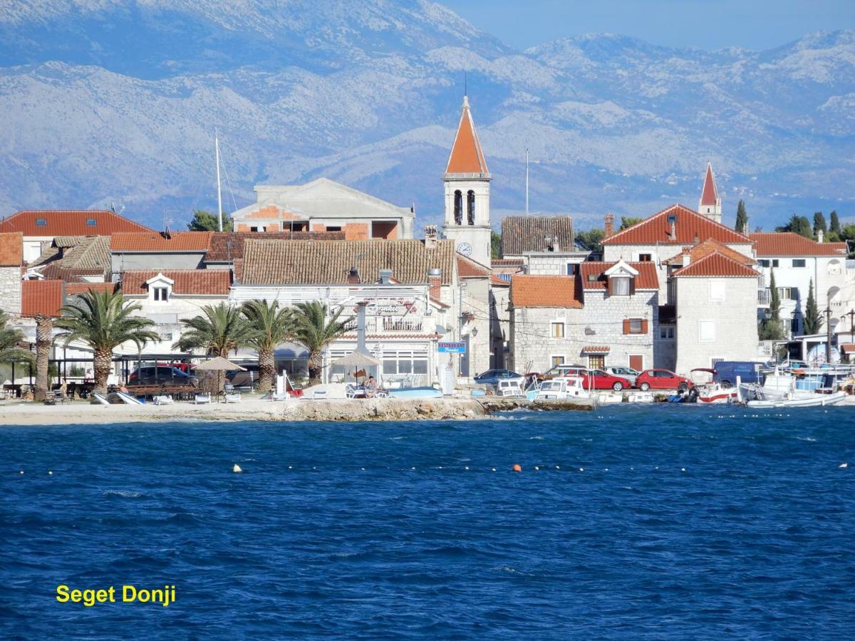 Apartments Infinitas Trogir Buitenkant foto